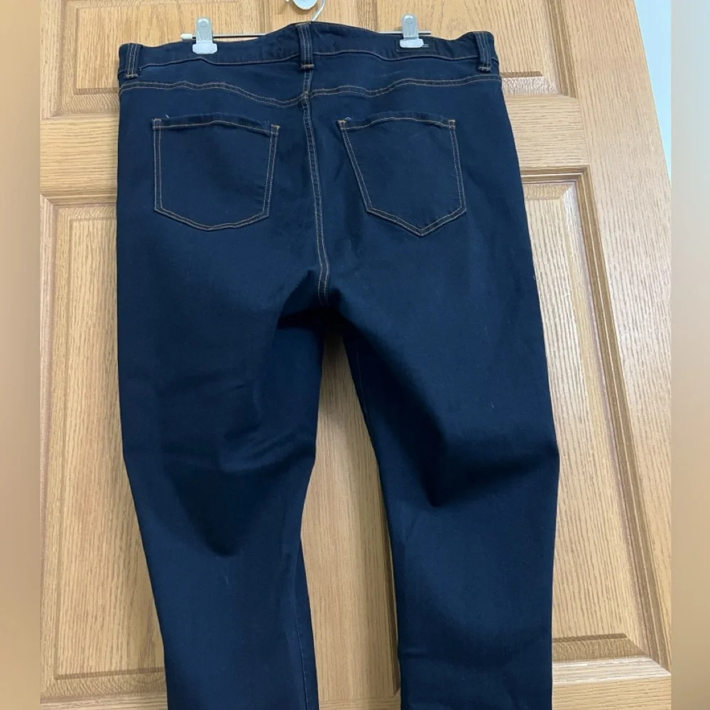 Liverpool Jeans - Picture 8 of 13